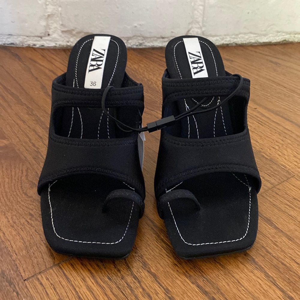 ZARA HEELED SANDALS